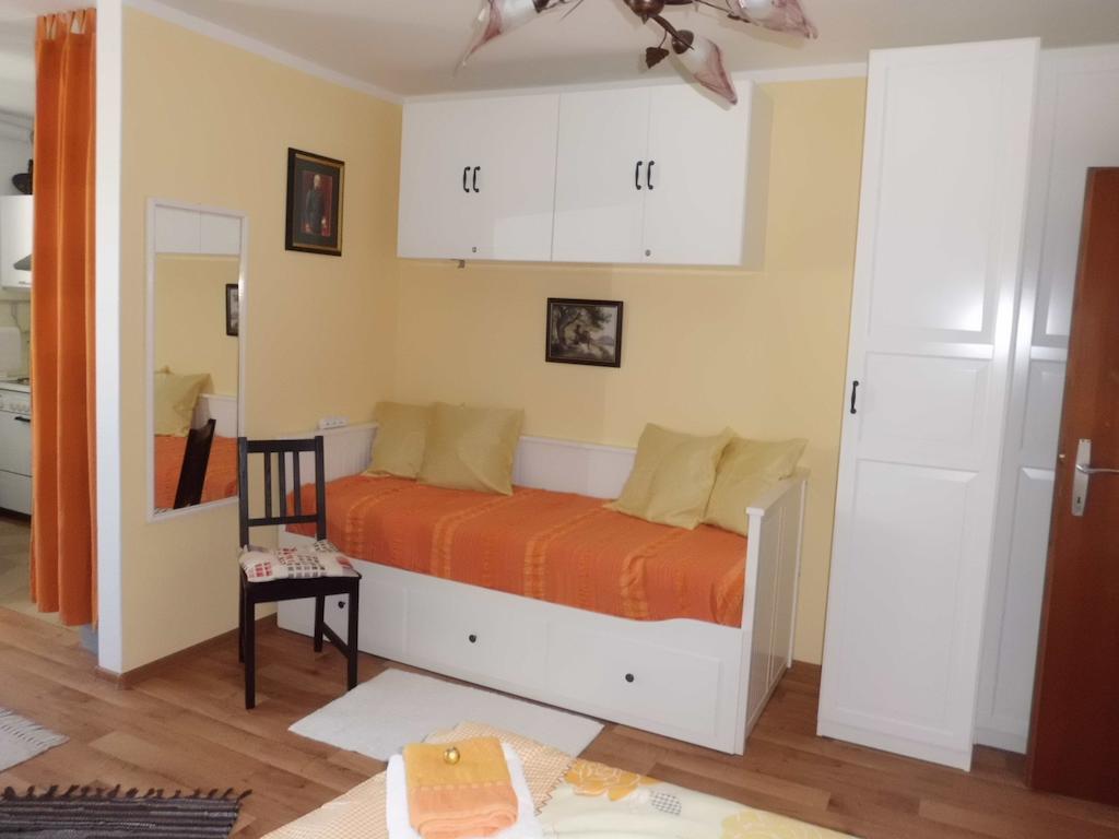 Apartma Mit Seeblick Санкт Гильген Номер фото